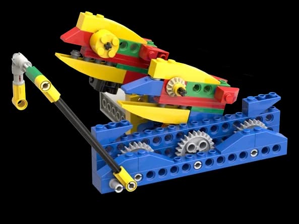 Delfin-Mechanik aus Bausteinen