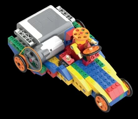 Rennwagen aus Bausteinen